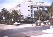 Ferienwohnung California, Spanien, Mallorca, Cala Millor, Cala Millor/Ostk&uuml;ste: Au�enansicht des Appartmenthauses