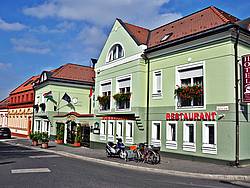 Hotel Hotel Villa Classica****, Ungarn, West-Transdanubien, Heilbad Papa, Papa